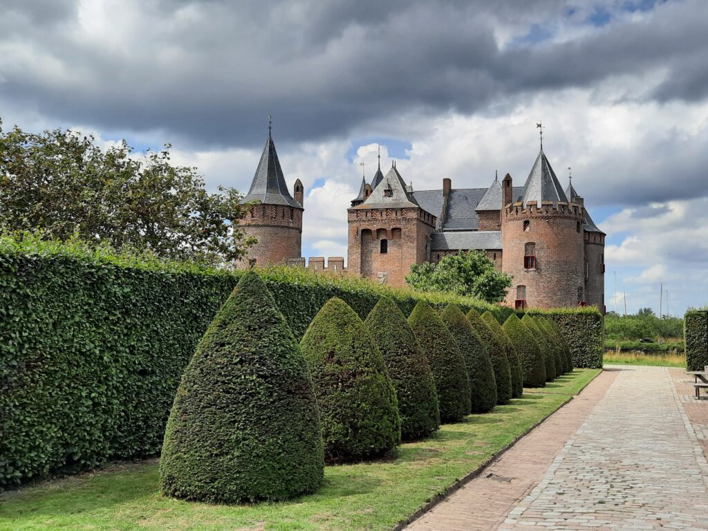 Prikkelarme openstelling Muiderslot in Bussum
